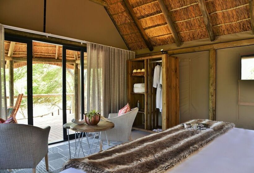كوخ ديلوكس, Garden Route Safari Camp