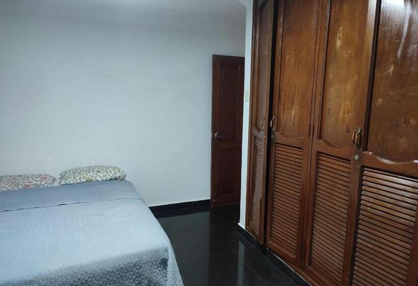 سوییت, Casa Aluna Hostel
