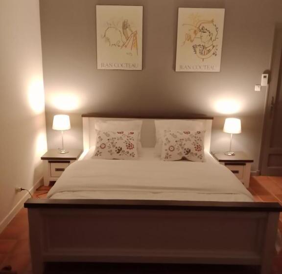 Номер Стандарт, Les Bartavelles