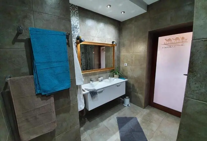 バルコニー付き１ベッドルームアパートメント, Mahdia   Baghdadi   Laourient Apartments, Restaurant, Café