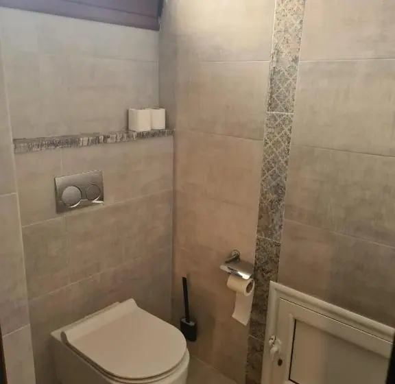 テラス付き１ベッドルームアパートメント, Mahdia   Baghdadi   Laourient Apartments, Restaurant, Café