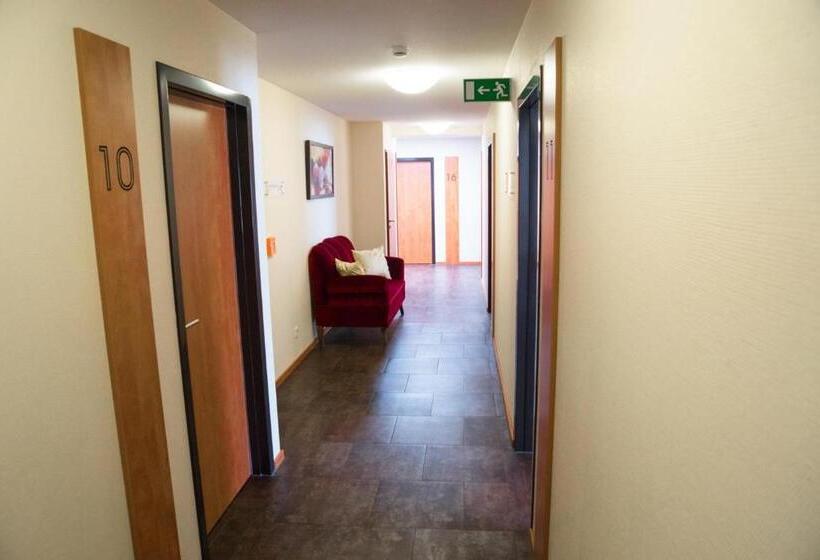 스탠다드 룸, Cafe Kern