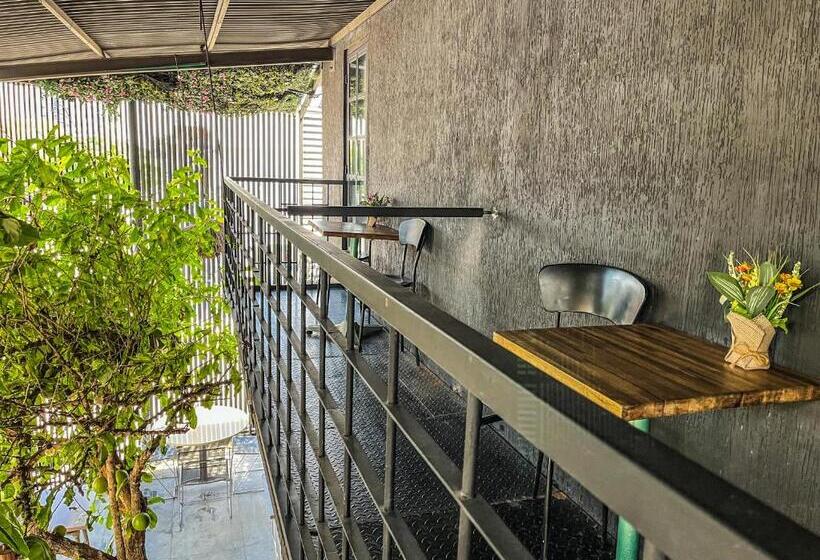 חדר סטנדרט עם מרפסת, Fardo Hotel Boutique En Ibague   Zona G   Recepción Digital 24h