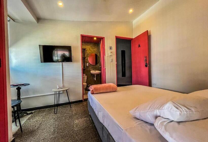 חדר סטנדרט עם מרפסת, Fardo Hotel Boutique En Ibague   Zona G   Recepción Digital 24h