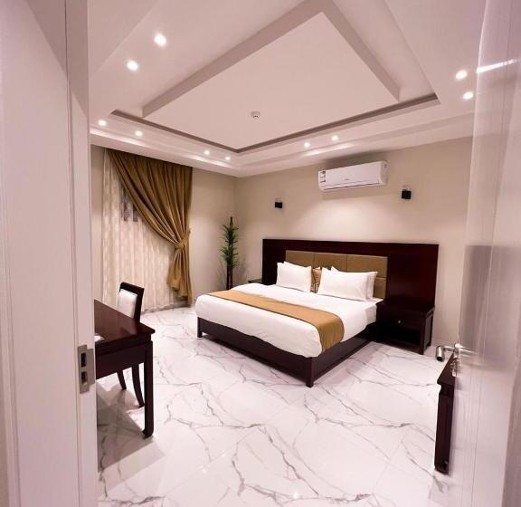 דירת שני חדרים, Qaser Sadan