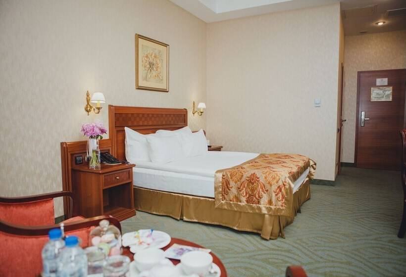 اتاق لوکس, Grand Hotel Vidgof