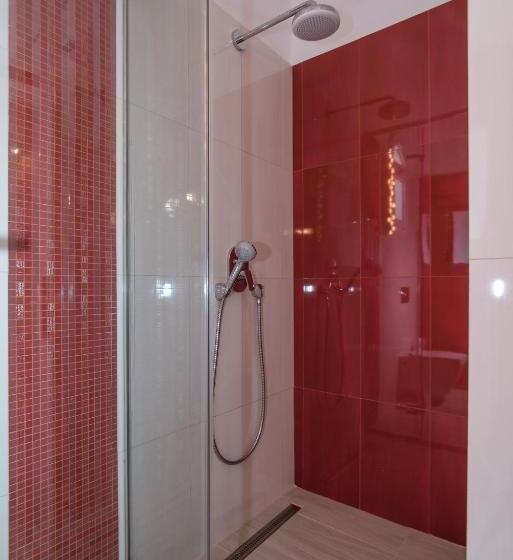 1 Szobás Apartman, Edelweiss