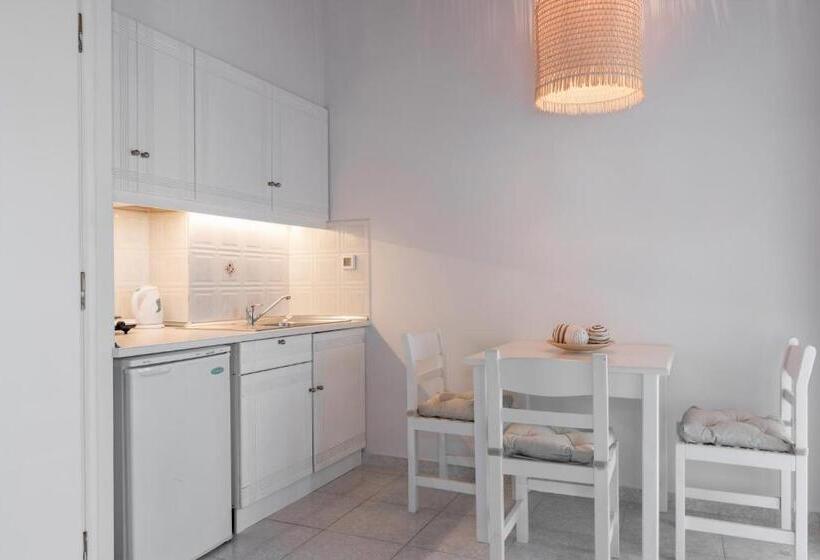 1 Szobás Apartman, Edelweiss