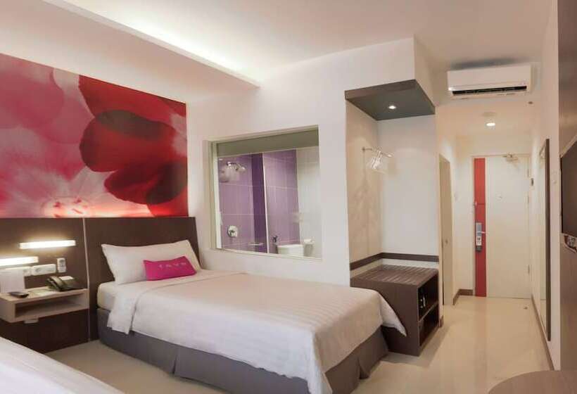 Номер Стандарт, Favehotel Kusumanegara