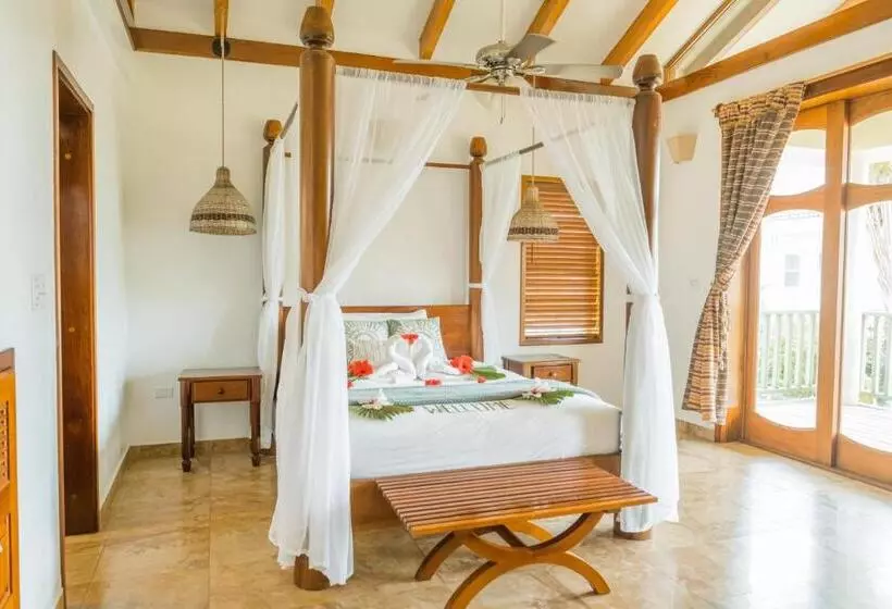 Villa 2 Makuuhuonetta, Hopkins Bay Belize a Muy'Ono Resort