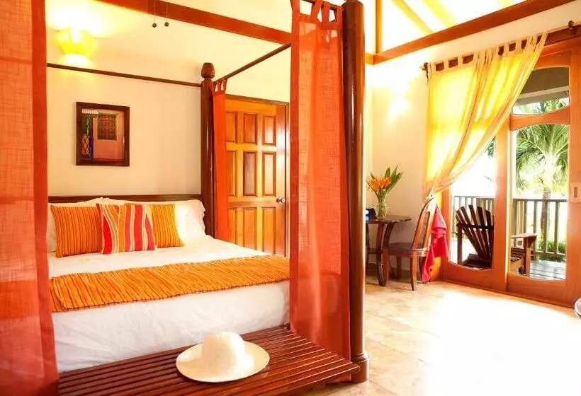 Villa 3 Makuuhuonetta, Hopkins Bay Belize a Muy'Ono Resort