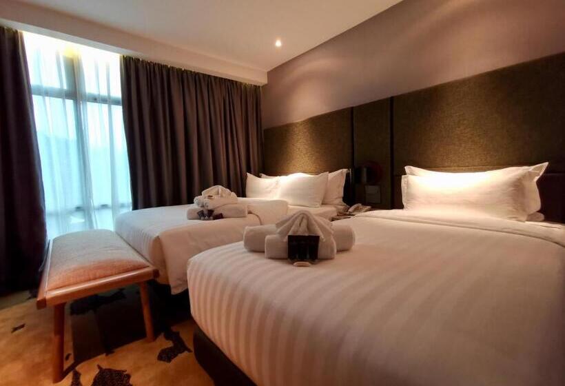 חדר משפחתי פרמיום, King Park Hotel Kota Kinabalu