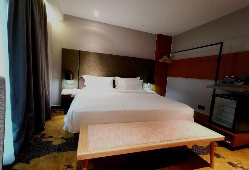חדר אקזקיוטיב חדר קינג, King Park Hotel Kota Kinabalu