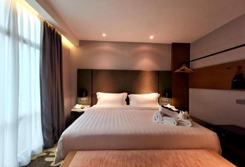 חדר אקזקיוטיב חדר קינג, King Park Hotel Kota Kinabalu