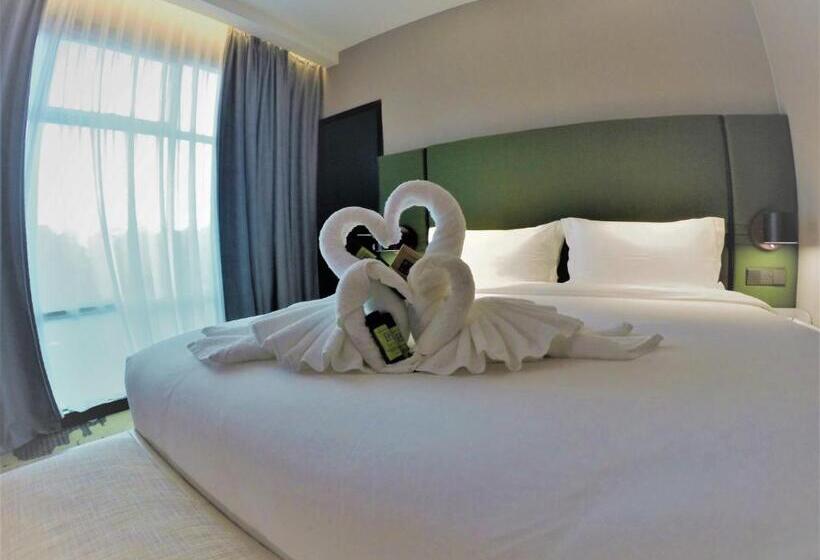 חדר אקזקיוטיב חדר קינג, King Park Hotel Kota Kinabalu