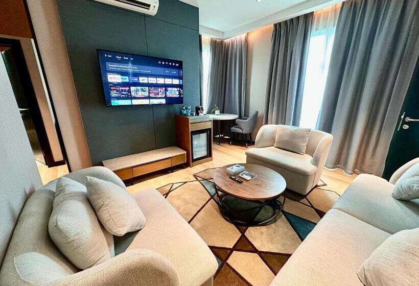 סוויטת ג'וניור, King Park Hotel Kota Kinabalu