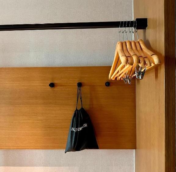 סוויטת ג'וניור, King Park Hotel Kota Kinabalu