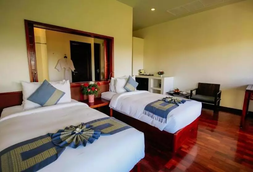 スーペリアールーム, Luang Prabang View
