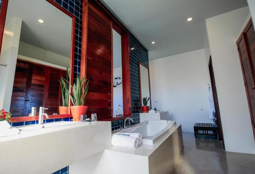 غرفة ديلوكس سرير كينج, Luang Prabang View