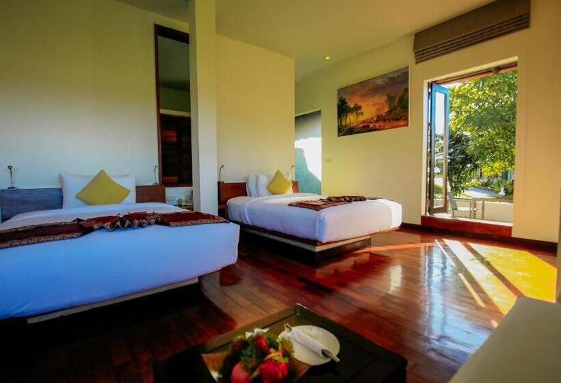 غرفة ديلوكس سرير كينج, Luang Prabang View