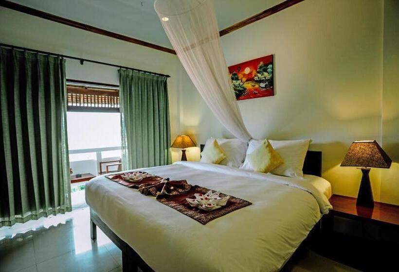 غرفة قياسية, Luang Prabang View