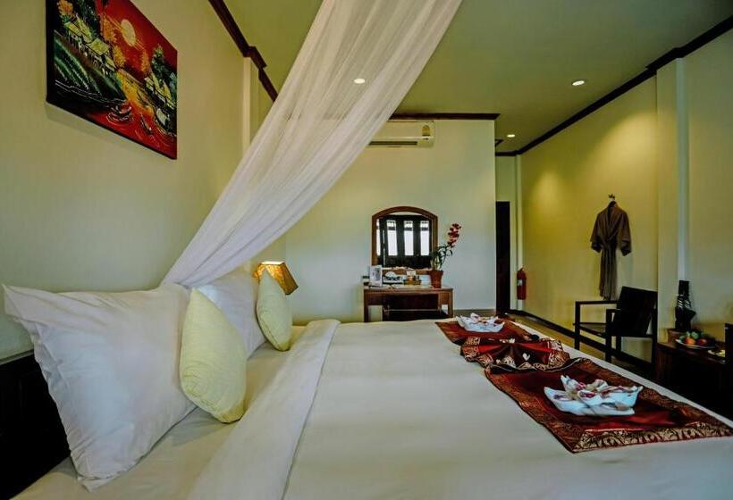 غرفة قياسية, Luang Prabang View