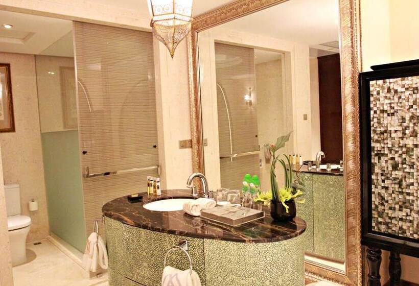 스탠다드 룸, Modern Classic