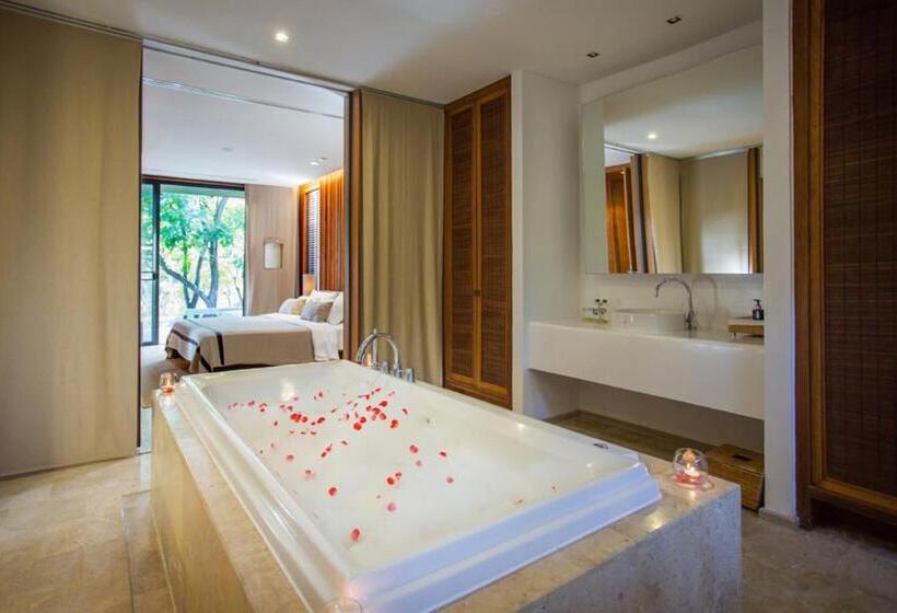 فيلا غرفة نوم واحدة مع مسبح, Muthi Maya Forest Pool Villa Resort