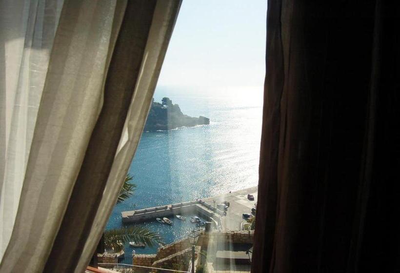 高级套房带海景, Palata Venezia