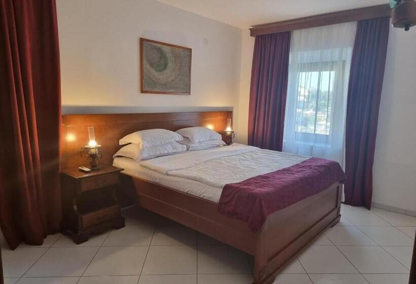 复式套房, Palata Venezia