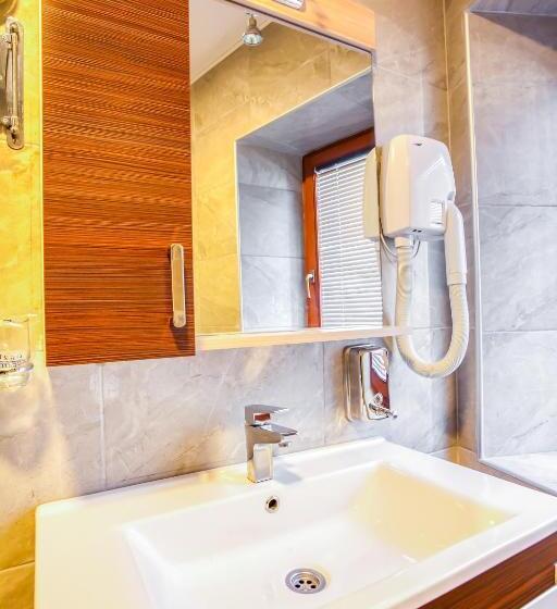 标准间, Palata Venezia