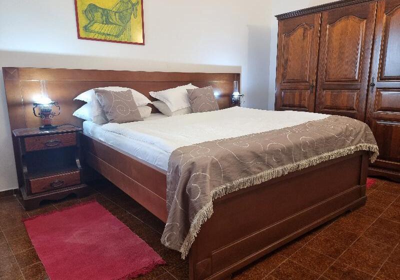 标准间, Palata Venezia