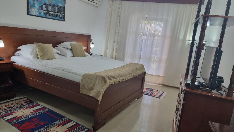 标准间, Palata Venezia