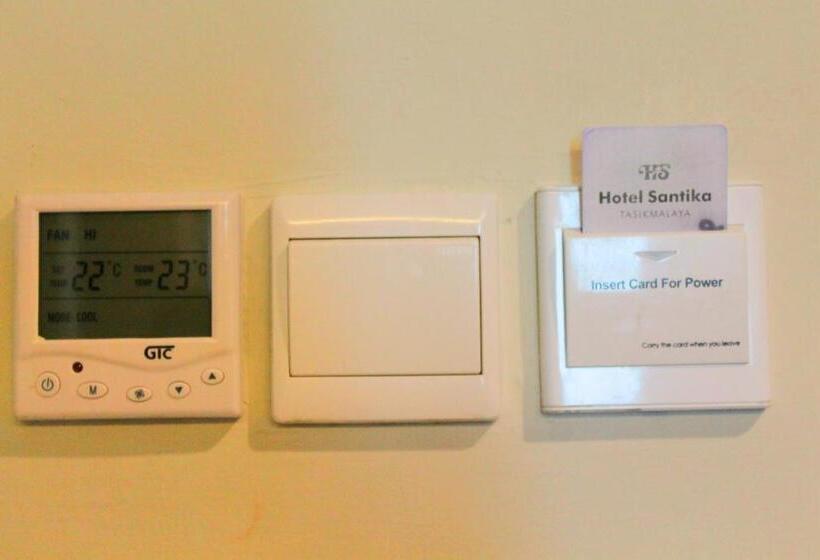 デラックスルーム, Santika Tasikmalaya