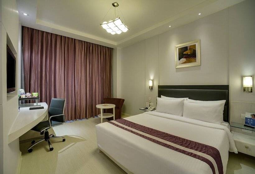 غرفة سوبيريور, Sarovar Portico Naraina,