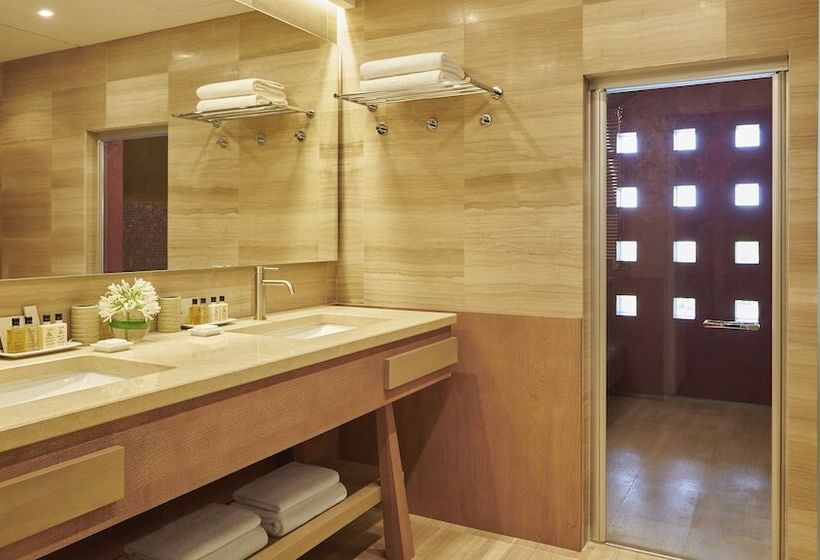 סוויטה, Villa Paola