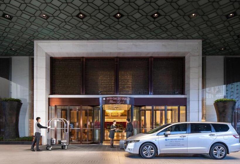 Стандартный Номер Кровать Кинг, Wyndham Grand Plaza Royale Colorful Yunnan
