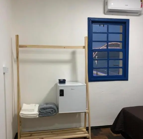 景色の見えるスタンダード4人部屋, Hospedaria Porto 27