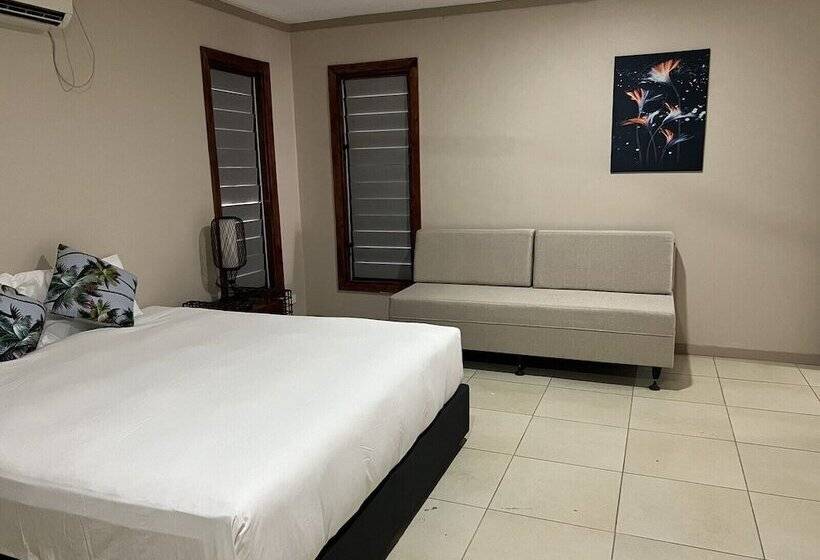 침실 3개 아파트, Bulabard