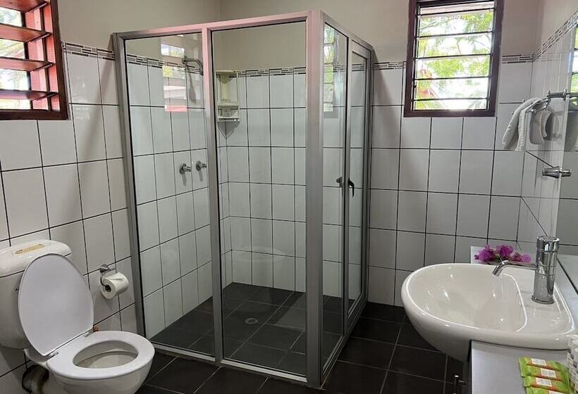 침실 3개 아파트, Bulabard