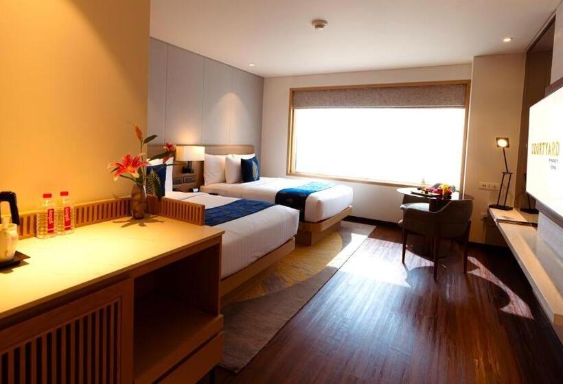 חדר פרמיום, Courtyard By Marriott Vadodara