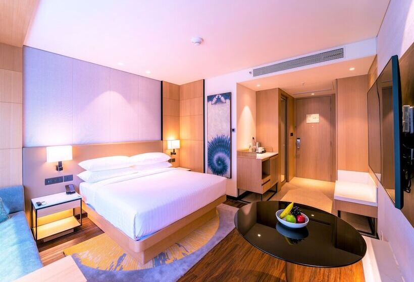 חדר דלוקס נוף לעיר, Courtyard By Marriott Vadodara