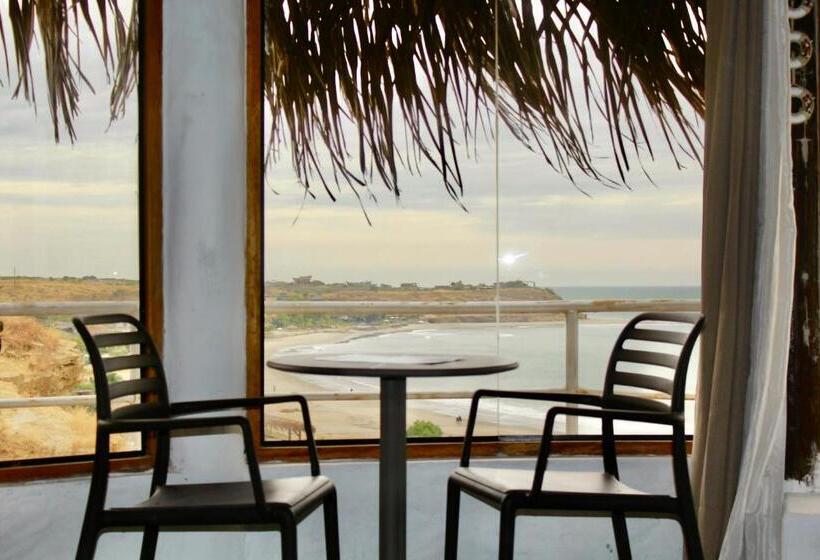 オーシャンビュースイート, Marina Bungalows