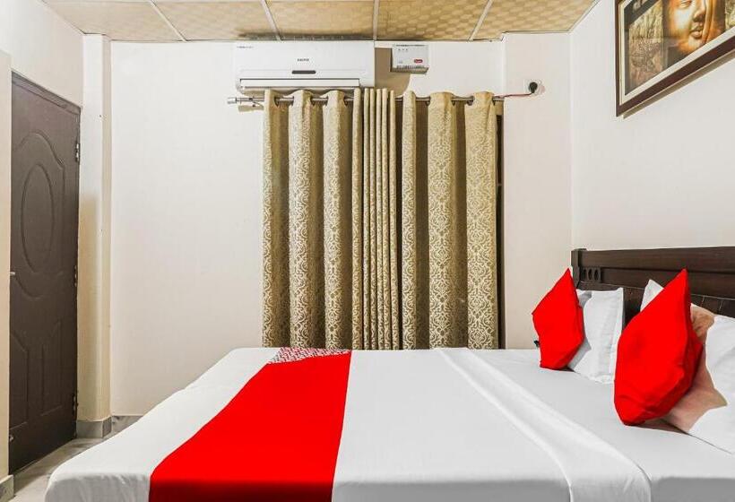 اتاق کلاسیک سه تخته, Oyo 84179 Townhouse