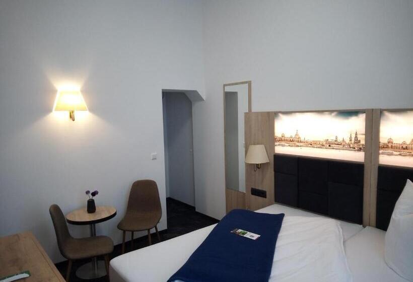 חדר סטנדרט, Zur Kulturweberei