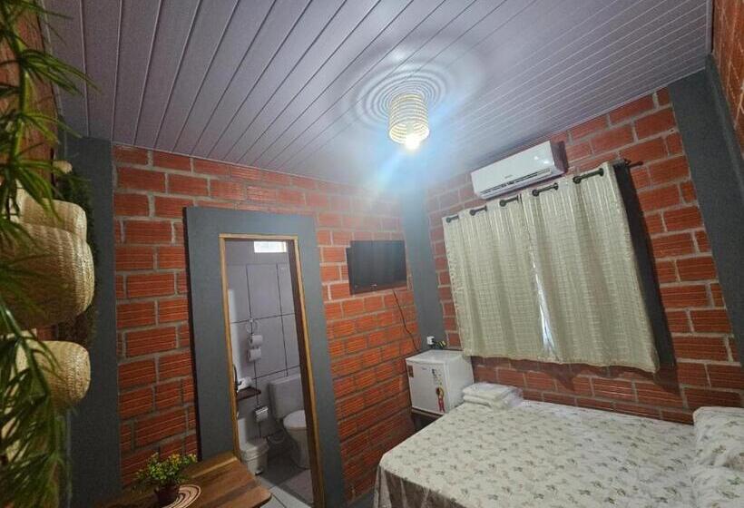 Standaard Studio, Pousada Vipayu