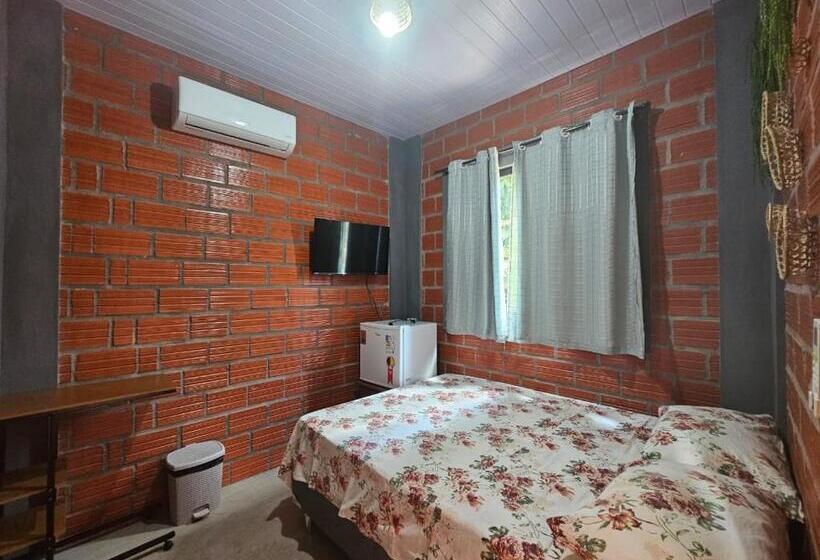 Standaard Studio, Pousada Vipayu