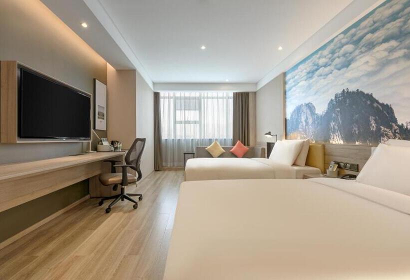 Номер Superior, Atour Hotel Baoji Raiway Station Xingzheng Avenue