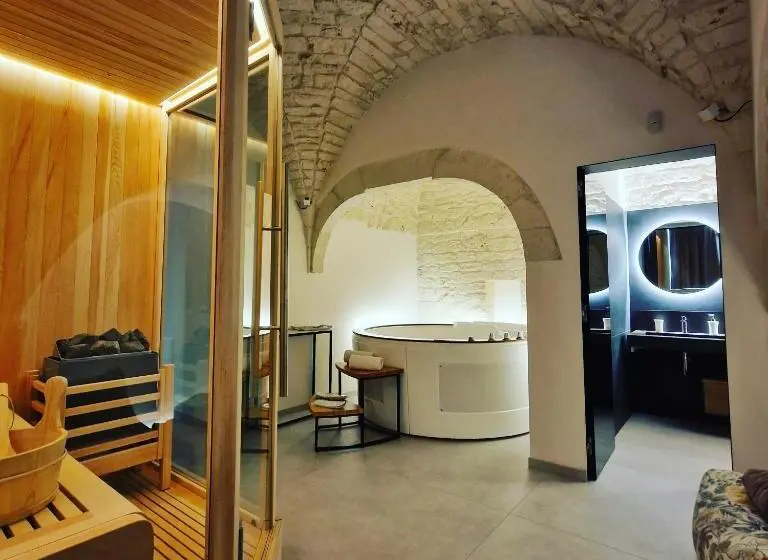 デラックスルーム, Pirano Suite E Spa