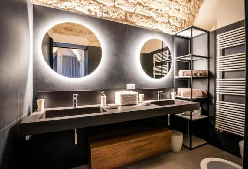 デラックスルーム, Pirano Suite E Spa
